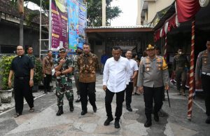 Menko PMK Tinjau Pengamanan Natal di Ponorogo