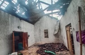 Diduga Korsleting Listrik, Rumah di Sumberejo, Balong, Habis Dilahap Si Jago Merah