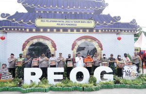 Pastikan Aman, Irwasda Polda Jawa Timur Kunjungi Pos Ops Lilin Semeru 2022 Di Wilayah Ponorogo