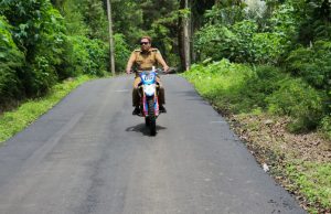Jalan di Desa Gondowido Sepanjang 4 Km Dihotmix, Baskoro: Matur Suwun Mas Bupati