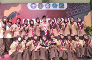 Bentengi Karakter Generasi Muda, SMAN 2 Ponorogo Lantik Pramuka Penegak Bintara