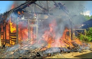 Diduga Konsleting Listrik, Rumah di Desa Krisik Ludes Terbakar