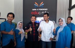 HUT Ke-44, SMPN 4 Ponorogo Resmikan EduCafe