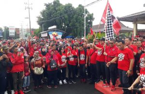 Bupati Sugiri Sancoko Hadiri Mlaku Bareng Ribuan BMI Jatim