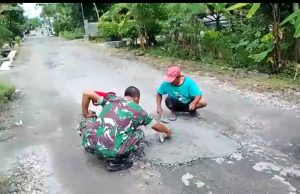 Kerja Bakti Perbaikan Jalan