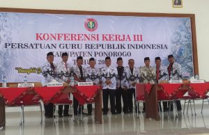 Susun Rencana Kerja, PGRI Kabupaten Ponorogo Gelar Konkerkab III