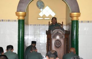 Kodim 0802/Ponorogo Kultum dan Sediakan Takjil