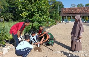 Ketika TNI Dukung Pembuatan Lubang Biopori