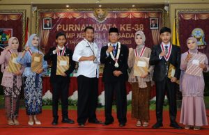 Purnawiyata SMPN 1 Babadan Angkatan Ke-38, Unggul Umum & Agama