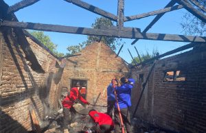 Dua Rumah di Pulung Hangus Terbakar, Kerugian Ratusan Juta