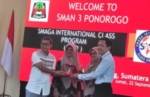 Ingin Prestasinya Mendunia, SMAN 10 Padang Studi Tiru di SMAN 3 Ponorogo