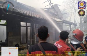 Diduga Selang Regulator Bocor, Satu Rumah Dan Isinya di Desa Jimbe, Jenangan Ludes Terbakar
