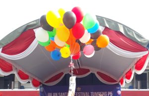 Semarak Jalan Santai HUT Ke-20 SMKN 1 Sawoo Bertabur Ratusan Hadiah