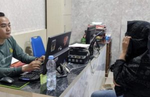 Polisi Amankan Wanita Bertubuh Gemoy Terduga Perampokan di Hotel Ngebel