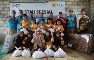 Sidak Jumat PLN UP3 Ponorogo Santuni 85 anak Yatim Lewat Program “ STMJ Spesial ”