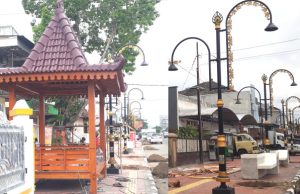 Face Off Pedestrian Gajah Mada Capai 80 Persen, Mulai Pasang Lampu, Kursi & Pepohonan