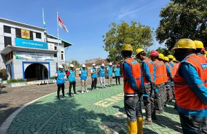 Tingkatkan Awareness Keselamatan Kerja, PLN UP3 Ponorogo lakukan Apel serentak Supervisi K3L
