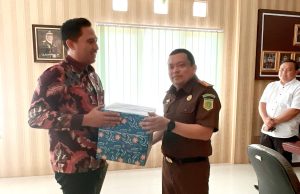 Jalin Sinergitas, PT. PLN (Persero) UP3 Ponorogo dan Kejari Trenggalek Tandatangani Perjanjian Kerjasama