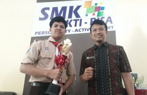 Juara 1 Design Grafis Teknologi, SMK Bakti Ponorogo Maju LKS Tingkat Provinsi Jatim