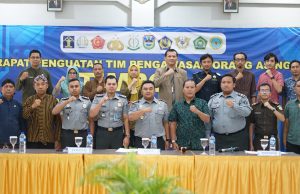 OPTIMALKAN PENGAWASAN ORANG ASING, KANTOR IMIGRASI PONOROGO GELAR RAKOR DAN OPERASI GABUNGAN TIMPORA TINGKAT KABUPATEN TRENGGALEK