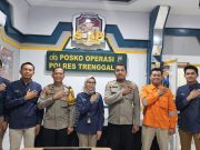 Pengamanan Pasokan Listrik di Hari Raya Idul Fitri, PLN UP3 Ponorogo dan UPT Madiun Lakukan Koordinasi Dengan Polres Trenggalek terkait Patroli Balon Udara