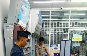 Maling Swalayan di Sambit Diringkus Berkat Alarm HP, Sempat Acungkan Linggis
