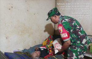 Blusukan, Babinsa Kodim Ponorogo Bagi Zakat Fitrah