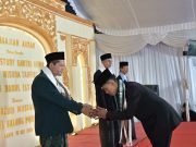 Cetak Generasi Emas Berfikir Jerman Berhati Mekah, KH Marzuki Mustamar & Bupati Sugiri Apresiasi PP Darul Istiqomah