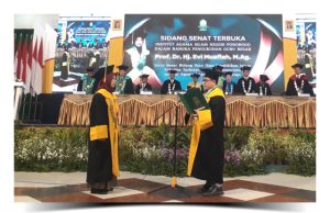 Prof. Dr. Hj. Evi Muafiah, M.Ag Raih 2 Prestasi Tertinggi, Rektor & Guru Besar IAIN Ponorogo