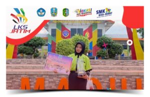 Prestasi LKS Provinsi: SMKN 1 Ponorogo Juara 3 Bidang Lomba Bilingual Secretary