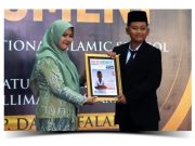 Golden Moment SDIT & KMI Darul Falah Bertabur Prestasi & Capaian Hafalan Al Qur’an