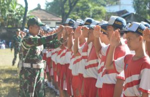 MPLS SMPN 5 Ponorogo, Siswa Baru Digembleng PBB dan Wawasan Kebangsaan