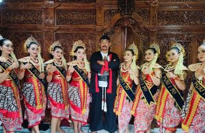 All Out, SMK PGRI 1 Ponorogo Terjunkan Bregodo Hingga Prajurit Berkuda Elit