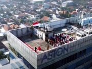 Peringati Kemerdekaan, Gelar Pengibaran Bendera Tertinggi di Kota Madiun