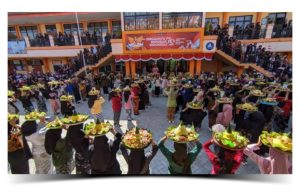 79 Tumpeng Meriahkan HUT RI di SMKN 2 Ponorogo: Simbol Kreativitas & Kebersamaan