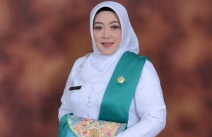 Tri Suryati Bendahara PC Fatayat NU Ponorogo Dilantik Jadi Wakil Rakyat