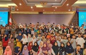 Kerahkan 8 Bus, SMK PGRI 2 Ponorogo Santuni & Ajak Dolan 225 Anak Yatim Piatu di Yogyakarta