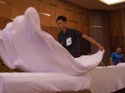 Ajang Kreatif, Puluhan Pelajar Perhotelan Kompetisi ‘Making Bed Battle’