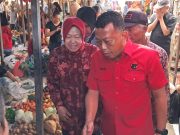 Risma Blusukan ke Pasar Balong, Dengar Aspirasi Warga dan Janji Entaskan Kemiskinan Lansia