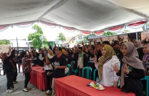 Kisah Haru Pedagang Alun-Alun Ponorogo: Solid Dukung Rilis