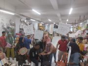 Kang Giri Belanja di Pasar Legi, Makan Soto Barsama Pedagang