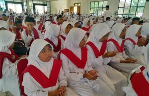 Sekolah Rasa Madrasah, 6.506 Bocah SD & SMP di Ponorogo Diwisuda Tahfidz Al Quran