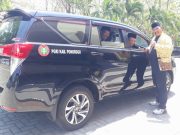 Tingkatkan Layanan, PGRI Ponorogo Beli Mobil Baru Innova Reborn Kado HUT Ke-79