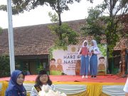 Meriahnya Peringatan HGN SMKN 1 Mlarak: Cipta Puisi, Upacara Hingga Seni Reog