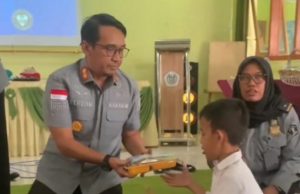 Dukung Program Pemerintah, Kantor Imigrasi Ponorogo Laksanakan Makan Siang Bersama di SLB Negeri Jenangan