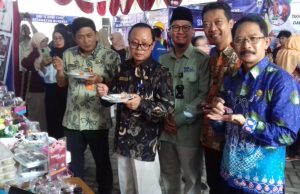 Lezat & Unik, Kreasi Kuliner Produk Unggulan Siswi SMKN 1 Badegan Raih Pujian