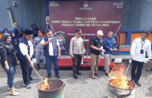 KPU Ponorogo Musnahkan Ribuan Surat Suara Rusak & Tidak Digunakan