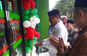 Keren, MAN 2 Ponorogo Grand Opening MANDAPO MART: Mudah, Murah & Berkah