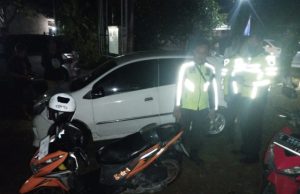 Hendak Nyebrang, Lansia Tewas Disenggol Motor & Terlindas Mobil di Jenangan Ponorogo