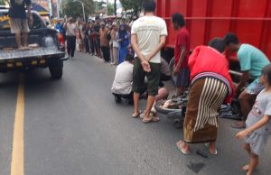 Ngeri! Baju Tersangkut Gir, Motor Terpelanting & Tabrak Truk di Sawoo Ponorogo